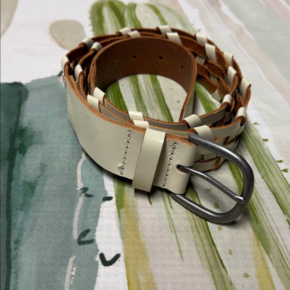 J. Jill Leather braided Belt in Cream with Silver Buckle size medium - Picture 6 of 6